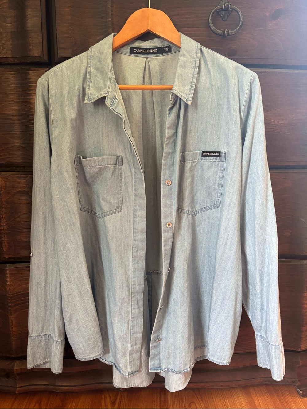 Calvin Klein Jeans Chambray Button Up Top Size XL, Cotton / Tencel Lyocell Blend